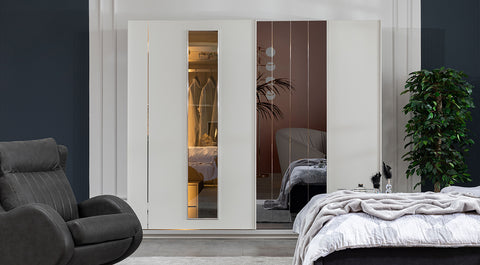 Delon Sliding Door Bedroom Set