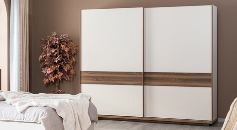 Janti Sliding Door Bedroom Set